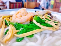 三鲜米线-中8楼风尚云南菜(颐堤港店)