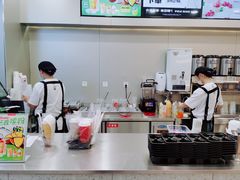-沪上阿姨·精选茶饮(合生广场店)