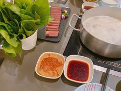 -捞王锅物料理(上海世茂广场店)