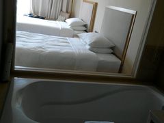 -广东省拱北口岸中国旅行社(华宾营业部)