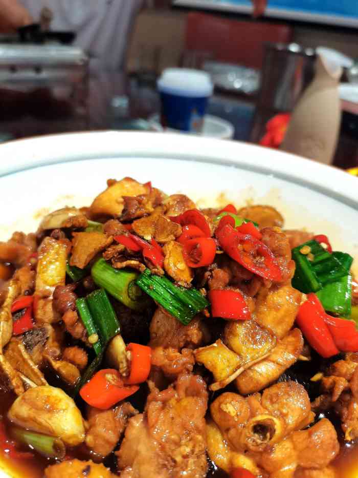 食里香-"口味: 酒席宴会去过好几次,口味还可以,."-大众点评移动版