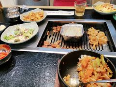 -臻牛烤肉