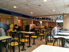 -麦当劳(中山八路店)