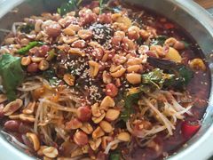 -周良天山牛杂城(天山路总店)