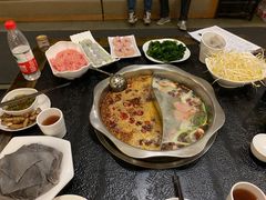 -仁虎老火锅(黄泥磅店)