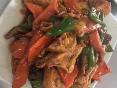 家常豆腐-武警上海市总队医院-停车场