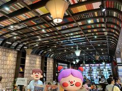 -钟书阁(松江泰晤士小镇店)