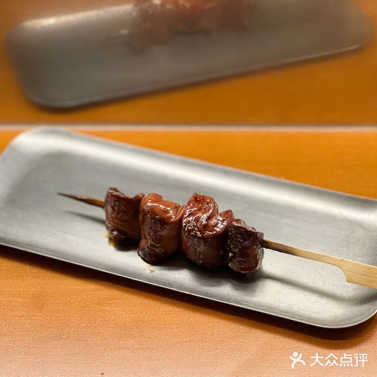 这个价位吃鱼子酱烧鸟不亏