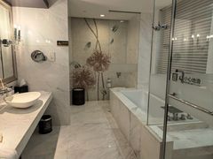 -大连中远海运洲际酒店