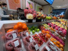 -每日新鲜水果吧(芮欧百货店)