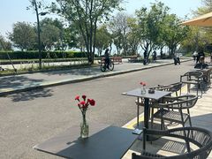 -ommo cafe(半岛城邦店)