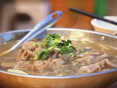 跷脚牛肉-谢老五跷脚牛肉·非遗传承店