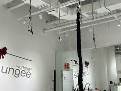 -Jumphai室内蹦极运动