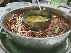 -蛙两只美蛙鱼头火锅(恒茂店)