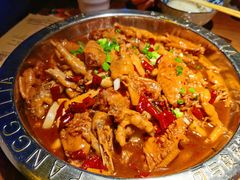 鸡翅煲-胖哥俩肉蟹煲(河北勒泰购物中心店)