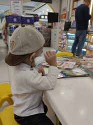 -孩子王童乐园(常德万达店)