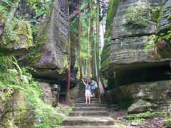 -梭布垭石林景区