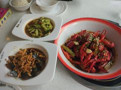 -张大师鸭爪爪特色干锅(南湖店)