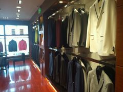 -宇翔服饰(双井桥东首城国际店)