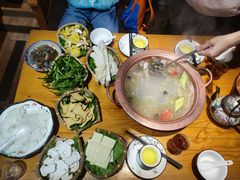 -民食香·腊排骨野生菌美食(木府店)