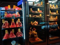 -MONICH牛排融合餐厅(和义大道购物中心店)