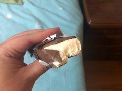 -全家便利店(长江南路站店)