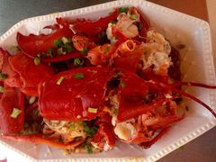 等位区-沈家门海鲜夜排档(东港店)