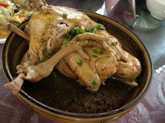 炖鸡-知鱼轩