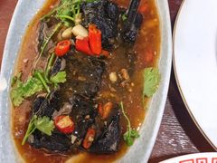 -湖南人家湘菜馆(镇江路店)
