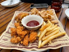 -Supine Bistro溯泮餐厅