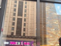 -斯普汇生蚝牛排馆(中骏世界城店)