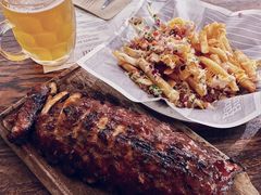-Ribs & Burgers The Rocks