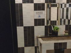 -Neary Khmer Restaurant