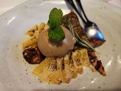 -The Boiling Crab宝灵蟹手抓海鲜(中国首店)