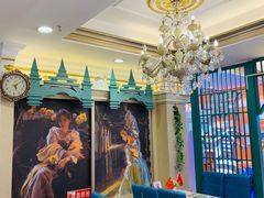 -城堡俄式西餐厅(中央大街索道店)