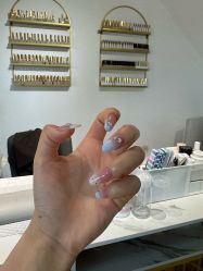 -丽心自助美甲美睫