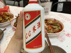 -堂瓦里·33年传统赣菜(第一街区店)