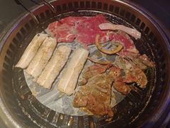 -火影不二碳烤牛肋条自助烤肉店榴莲鳗鱼生蚝(红山店)