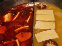 -湊湊火锅·茶憩(新中关购物中心店)