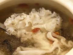 野生菌养生汤-荣誉海鲜酒楼(海湾店)