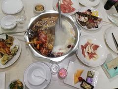 -尚品海鲜肥牛自助火锅(湖明店)