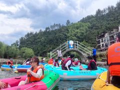 -龙井峡漂流