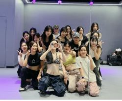 -深舞形体民族舞蹈工作室