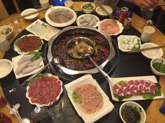 -锅首鲜品火锅(鸳鸯店)