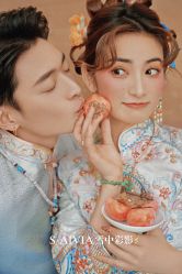 -雪中彩影婚纱摄影·微光艺术中心