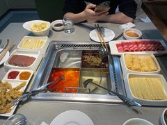 -海底捞火锅(杭州滨江九宜城店)
