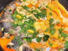 -老刘生态大鱼坊铁锅炖鱼(赛马场店)