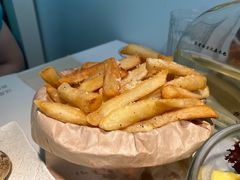 -春树下·树屋花房西餐厅(罍街AS1980店)