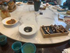 -荷塘秋月·本帮江浙菜(国权路店)