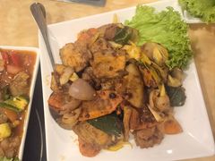 -家乡重庆火锅店